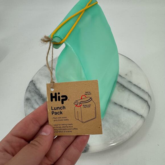 NEW Hip lunch pack in green - Picture 7 of 7